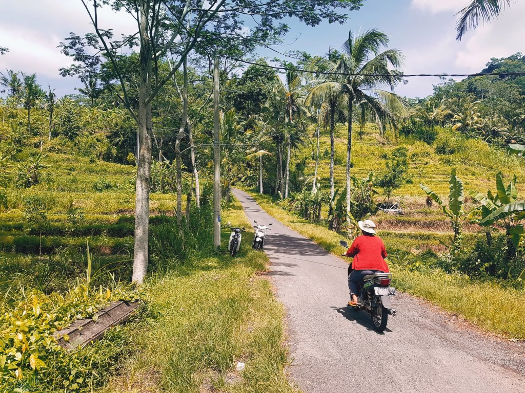 person riding on motorcycle during daytime